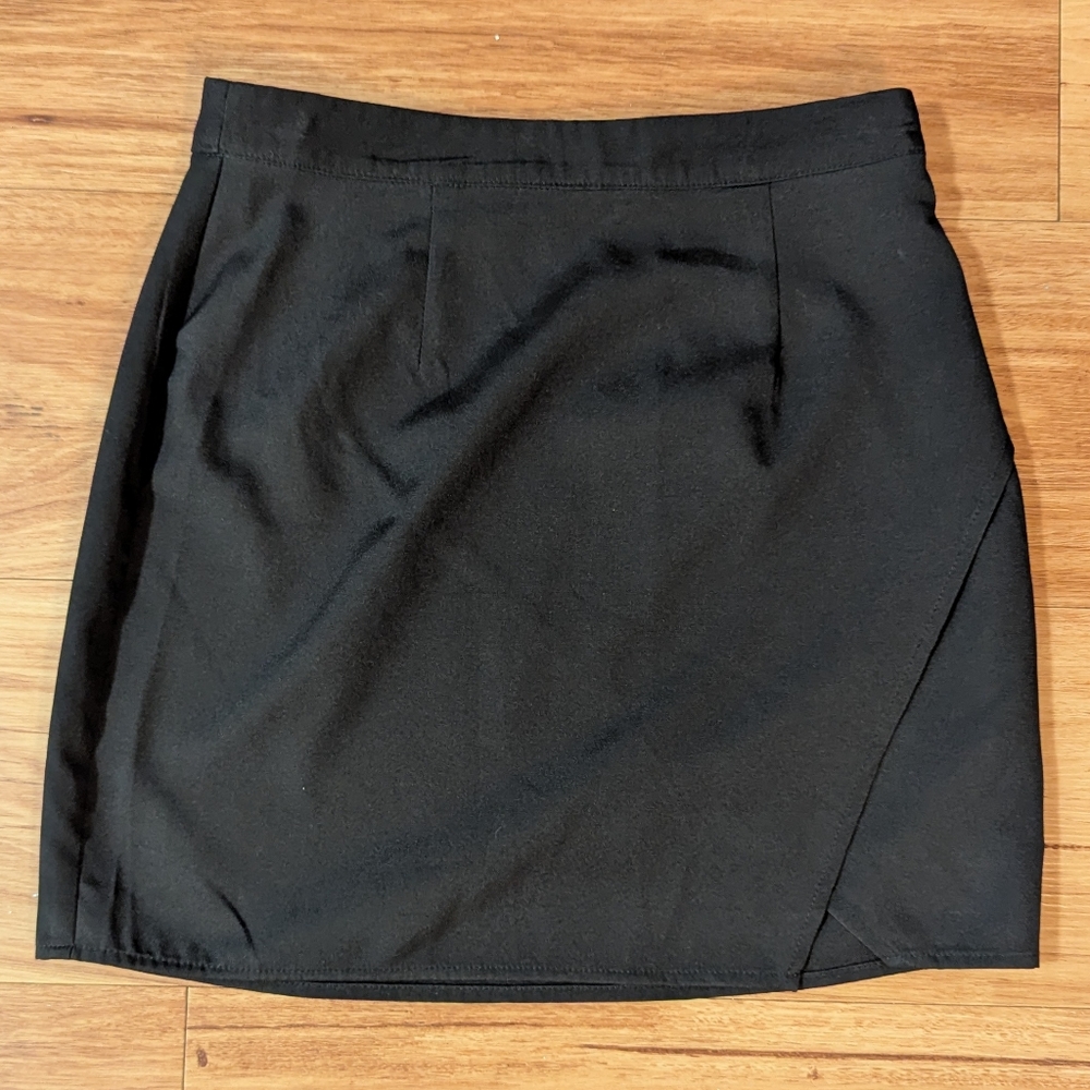 Tobi Black mini skirt